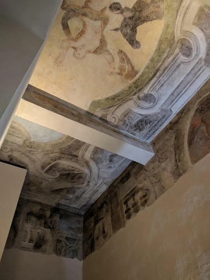 Appartamento Affrescato 180Mq In Palazzo Del 600 A Mantova