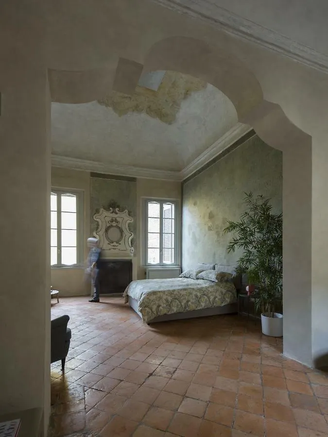 Appartamento affrescato 180mq in palazzo del 600 a Mantova