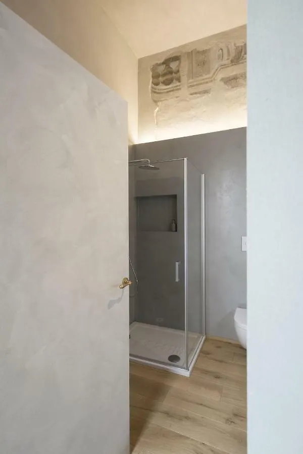 Appartamento affrescato 180mq in palazzo del 600 a Mantova 0*,